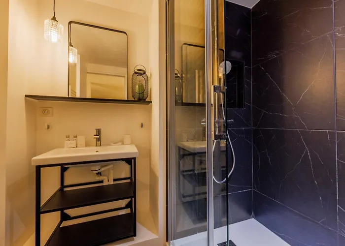 Exceptionnel Duplex A Proximite De Montmartre!
