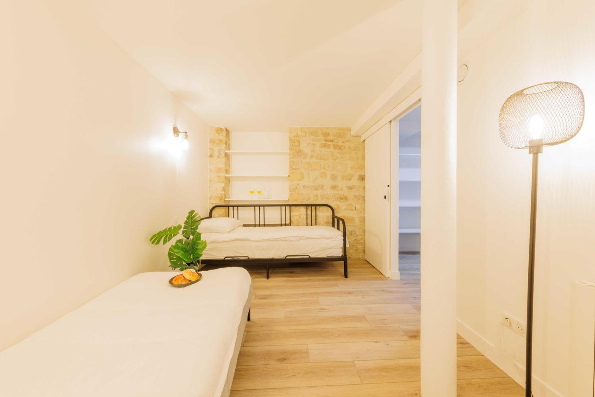 Apartment Exceptionnel Duplex A Proximite De Montmartre! Paris