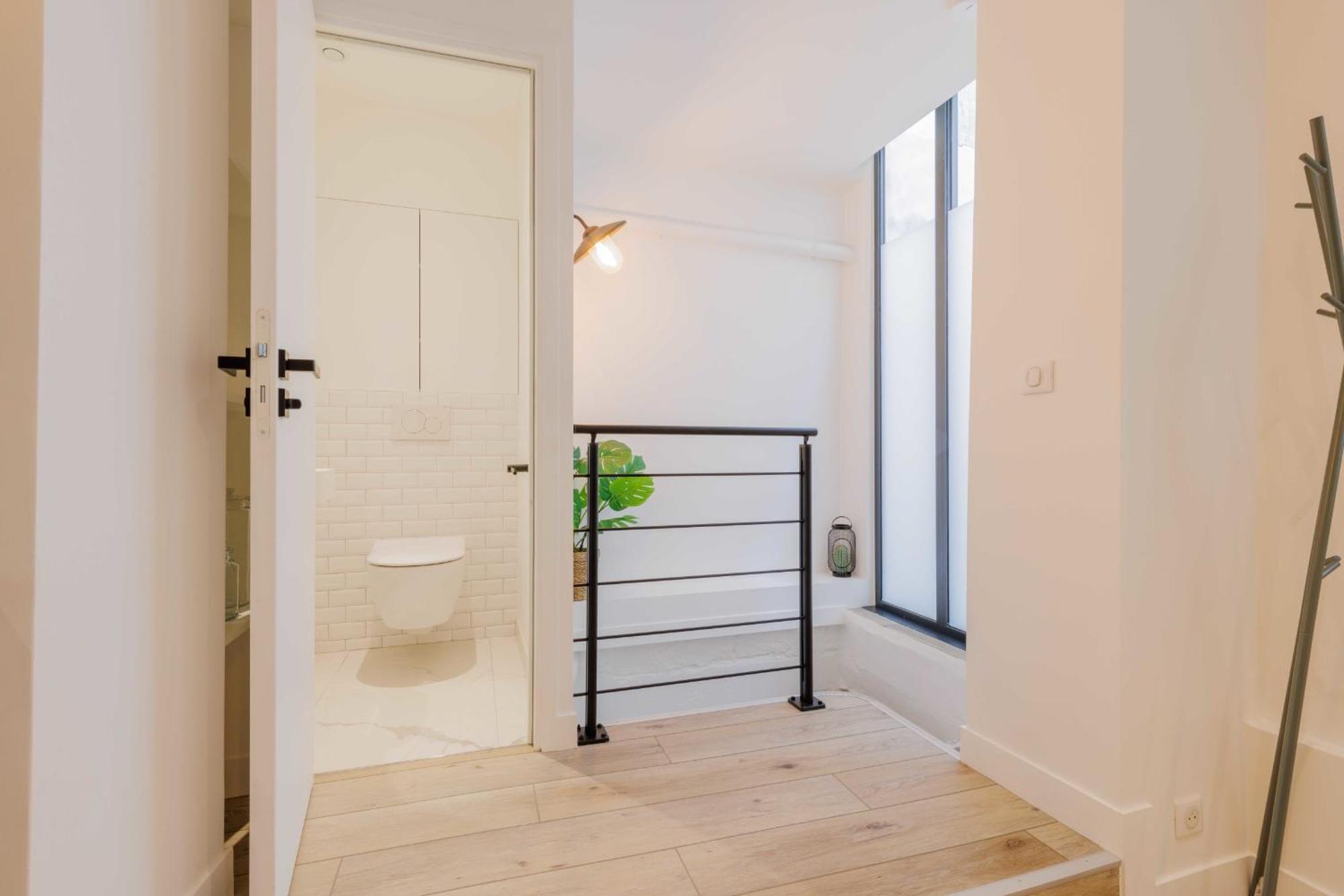 Exceptionnel Duplex A Proximite De Montmartre!