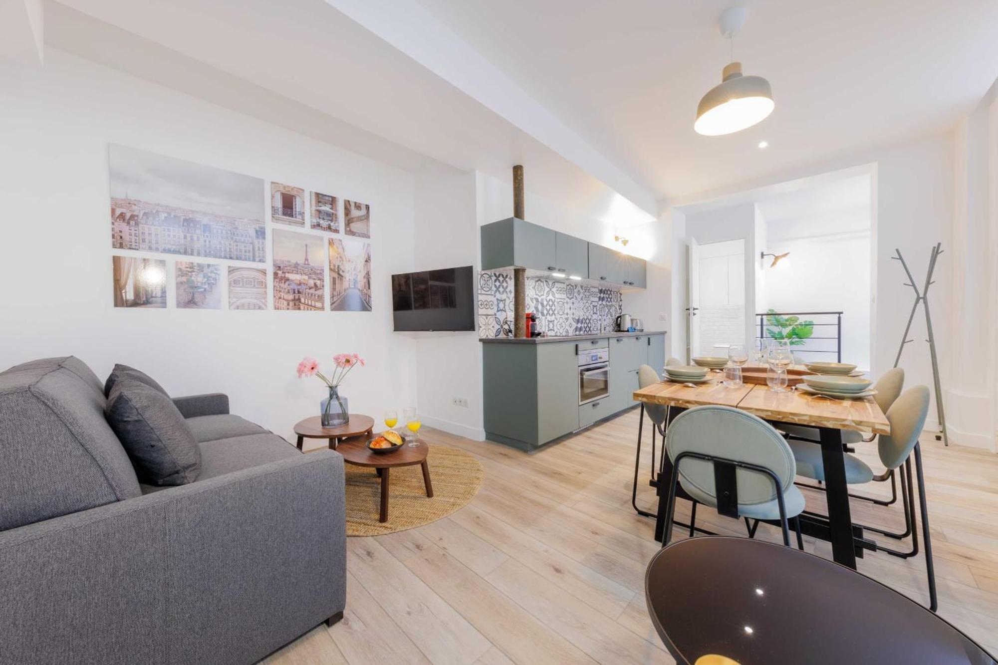 Apartment Exceptionnel Duplex A Proximite De Montmartre! *